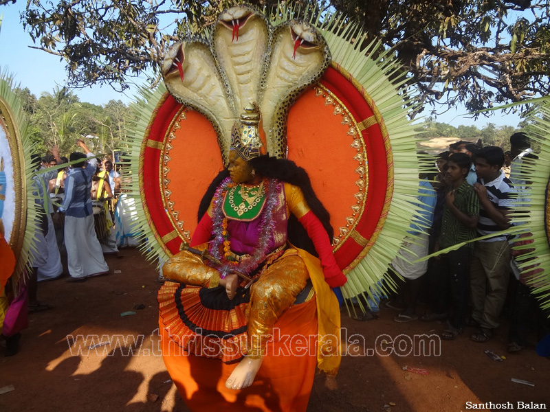 Thechikottu-Kavu-Vela (7)